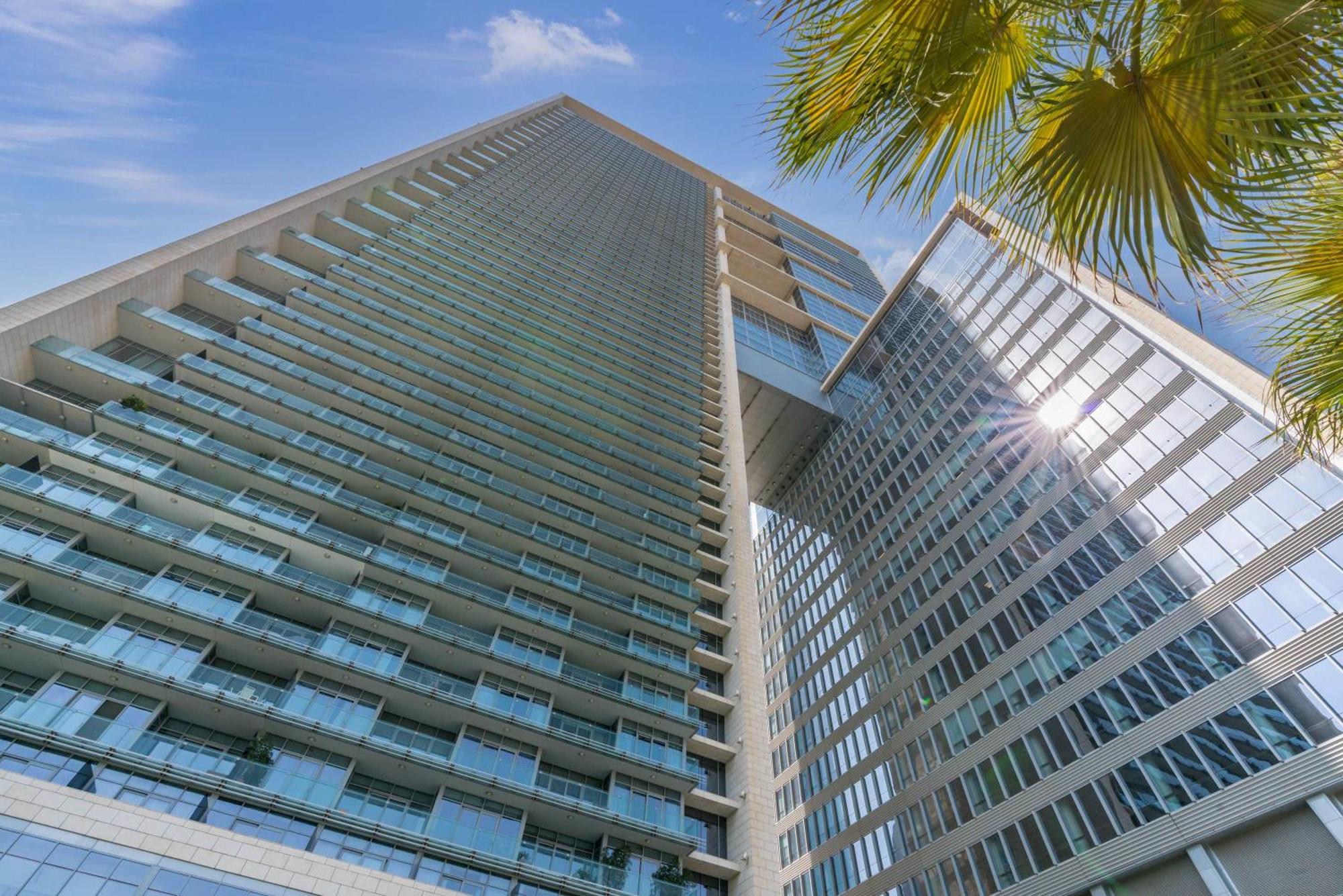 Silkhaus Financial Center In Burj Daman * Dubai