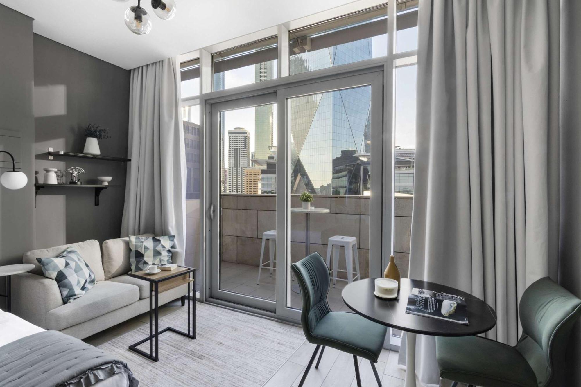 Silkhaus Financial Center In Burj Daman Apartment